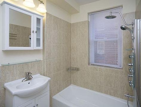4th image of 4618 Chester Ave APT 401