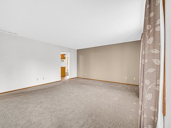 3rd image of 6338 Broughton Ave