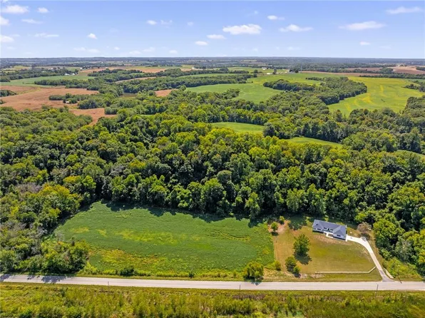 3024 224th Hwy, Napoleon, MO 64074