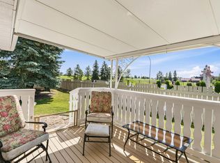 4823 32nd Ave NW, Edmonton, AB T6L4Y7