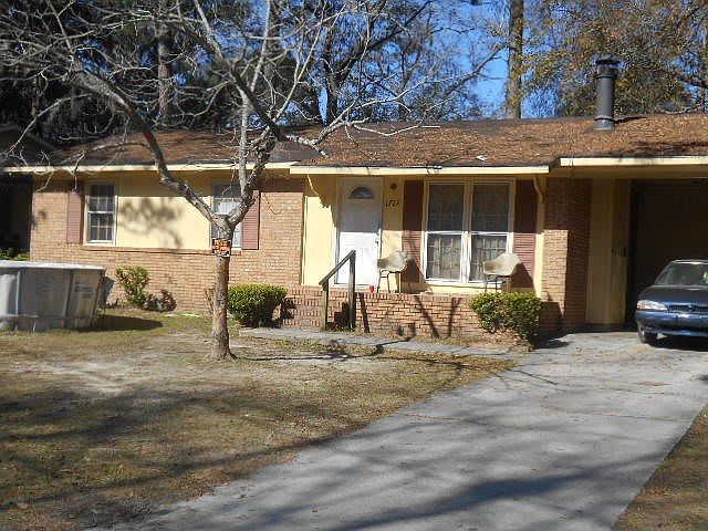 2nd image of 1722 Ricardo St