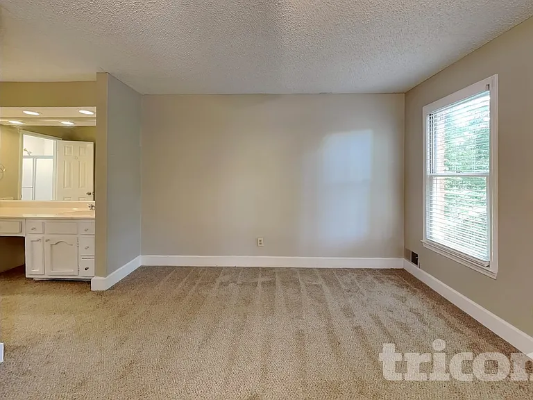 150 Tanglewood Dr — Photo 7