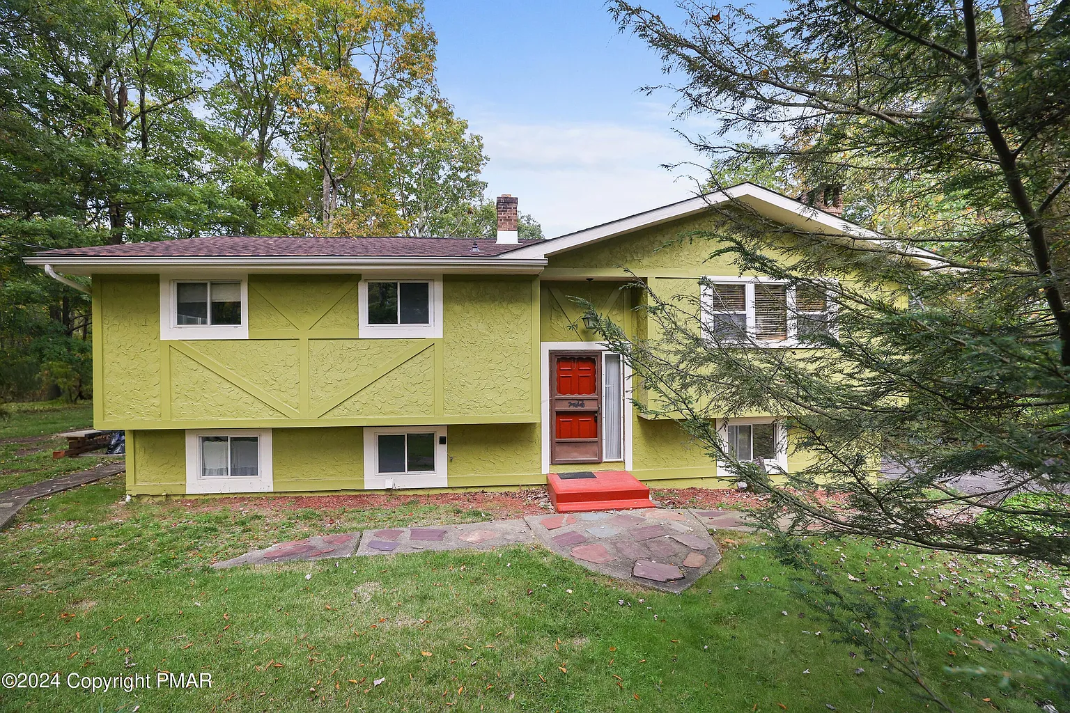 8139 Oak Ridge Ln photo 1