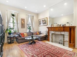 44 W 69th St APT 1A, New York, NY 10023