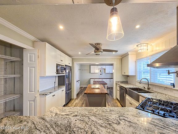 4th image of 4136 Virginia Road