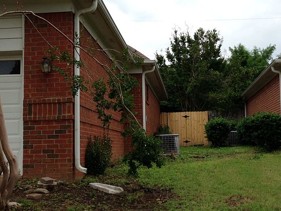 3rd image of 2634 Hearth Stone Dr