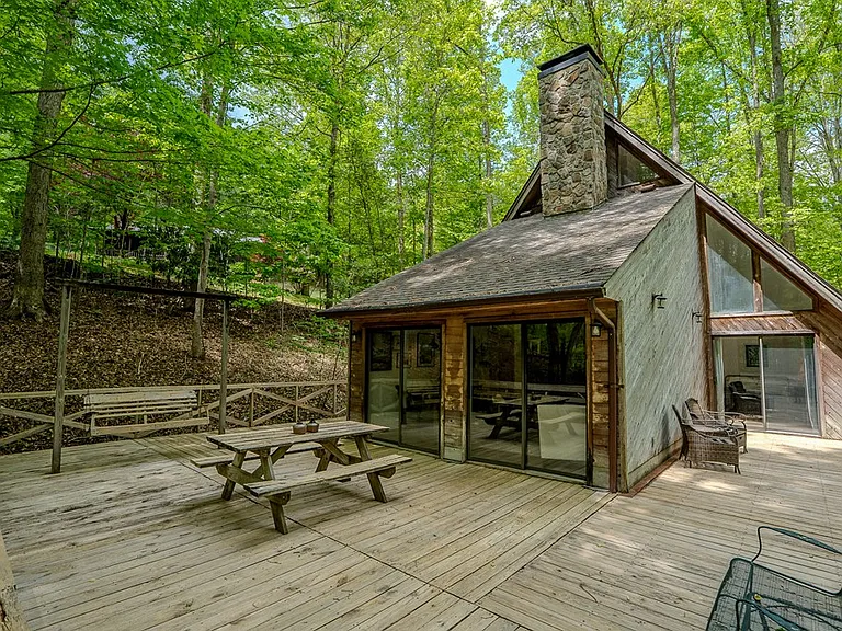 1574 Long Ridge Rd — Photo 25