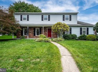 820 Apple Dr, Wyomissing, PA 19610