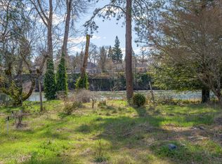 1455 SE Rogue Dr, Grants Pass, OR