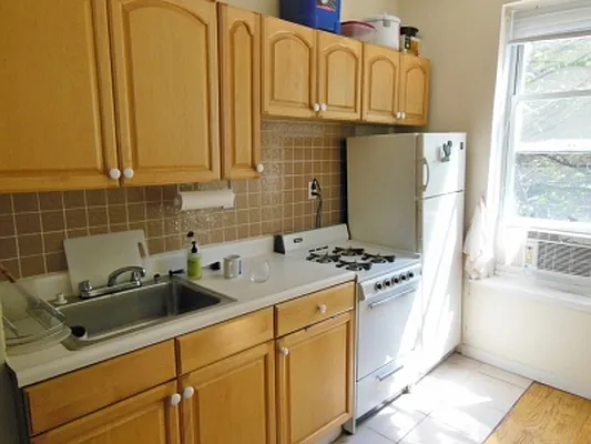 Rented by Citi Habitats | media 16