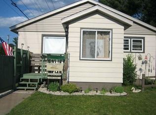 301 S 4th St, Eagle River, WI 54521