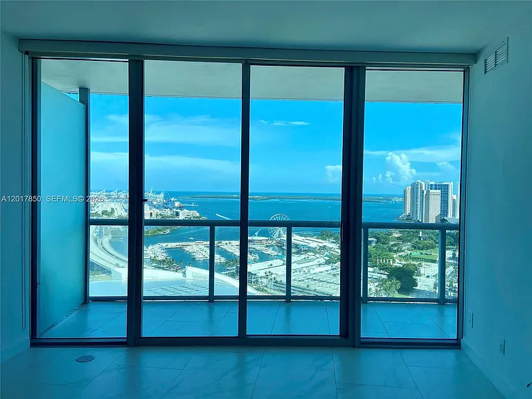 888 Biscayne Blvd #3407 — Photo 9