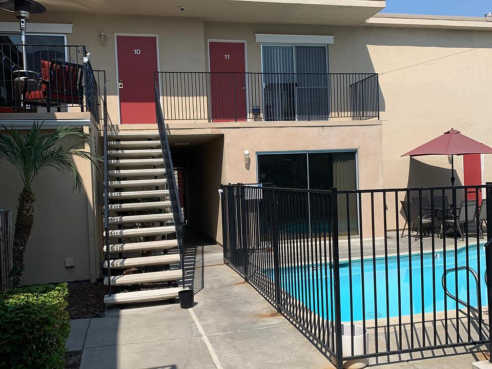 1st image of 4160 41st St #11