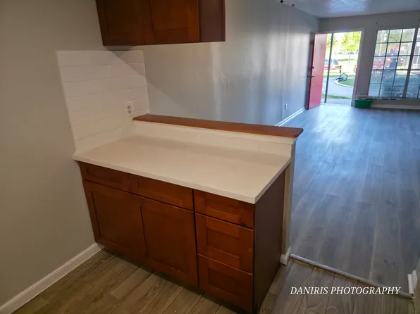 6210 Waltrip St APT 11, Houston, TX 77087