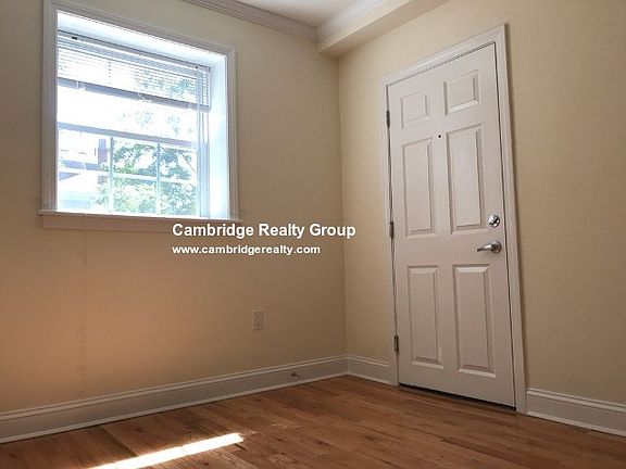3rd image of 71 Langdon St #2