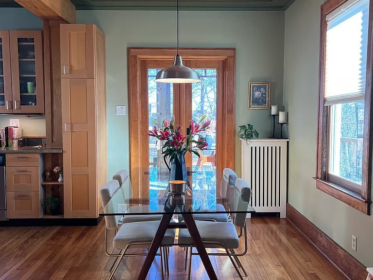 734 Spring St — Photo 15