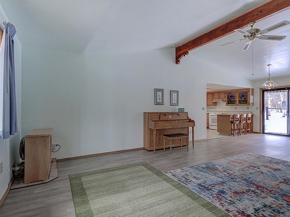 5th image of 237 Hammond Rd