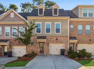 181 Mahone Dr, Lilburn, GA 30047