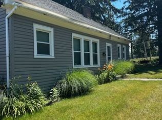 (Undisclosed Address), Hudson, NY 12534