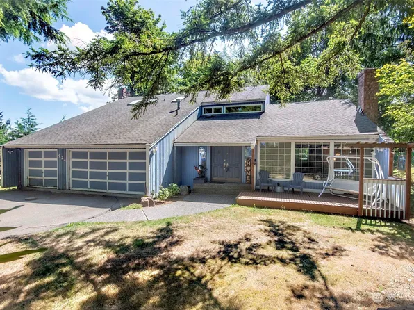 924 154th Place SW, Lynnwood, WA 98087