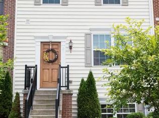 31 Riparian Ln, Ranson, WV 25438