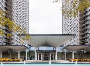 3550 N Lake Shore Dr APT 210, Chicago, IL
