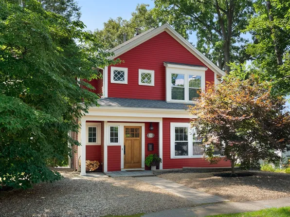 16 Gage St, Needham, MA 02492