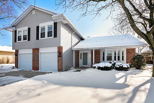 1st image of 4035 N Parkside Dr