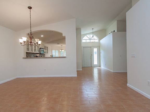 4th image of 11482 Mauna Kea Ln