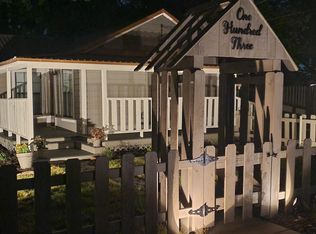 103 S 3rd Ave, Mansfield, TX 76063