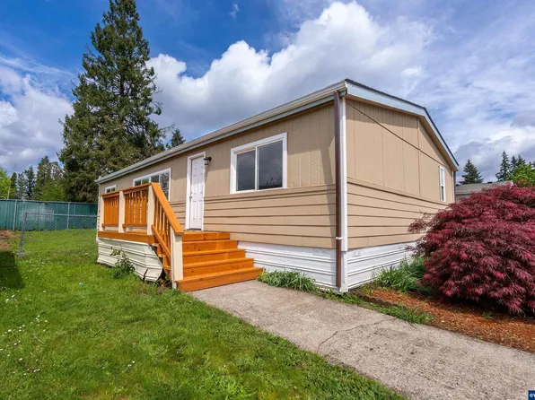 230 Evergreen Ct #3, Aumsville, OR 97325