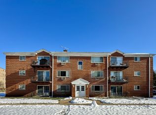 1653 Oakwood Ave #A2, Des Plaines, IL 60016