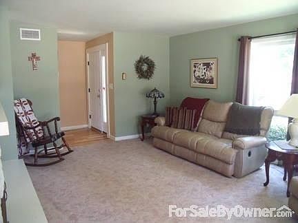 Dining room
						:
						Fire place that is double sided, looks through from dining room to living room.