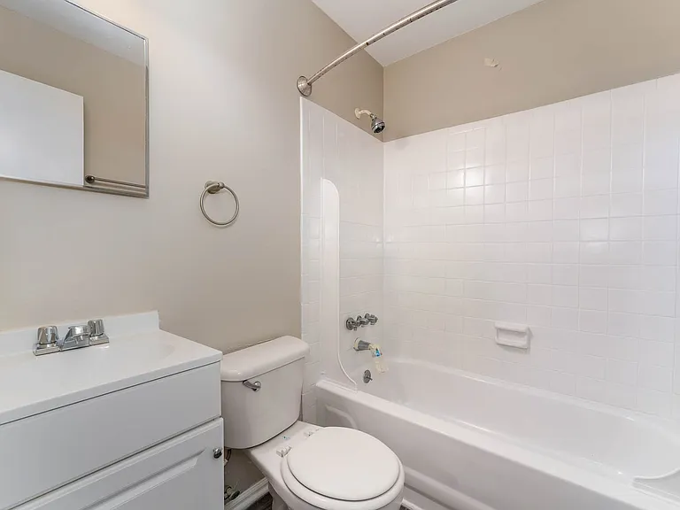 The Heights Townhomes — Photo 17