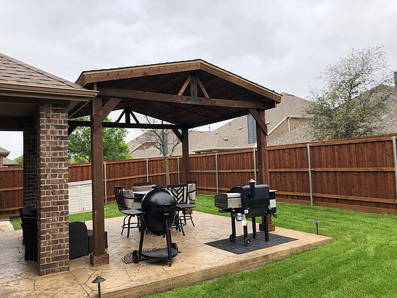 Large Yard 
