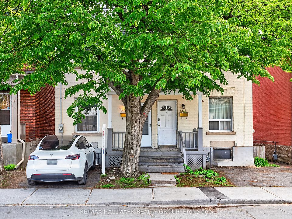 1st image of 212 Arlington Ave