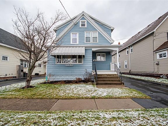 3rd image of 44 Kirby Ave