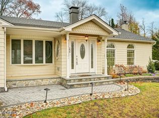 239 Grant Ave, Eatontown, NJ 07724