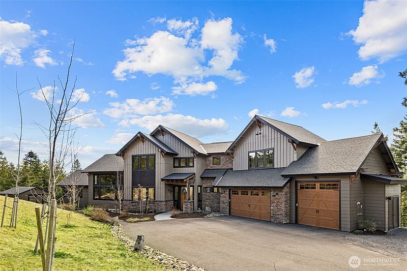 4th image of 40 Eagle Ridge Drive