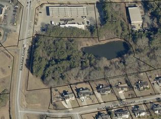 1600 Rockdale Cir, Snellville, GA 30078