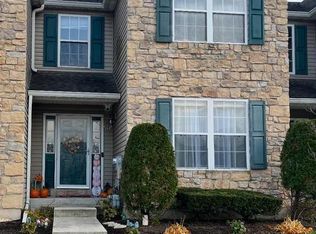 180 Deer Run Ct, Royersford, PA 19468