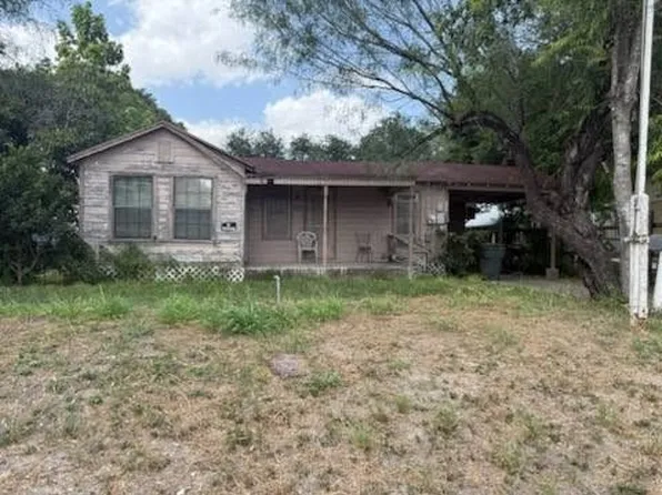 631 Trevino St #0, Alice, TX 78332