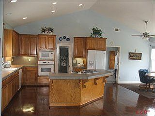 3rd image of 4345 Beverly Ct