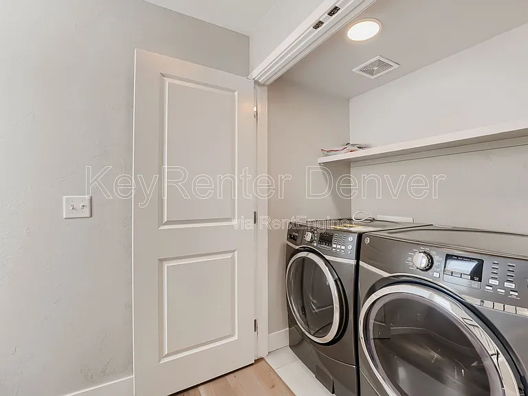 758 S Leyden St — Photo 26