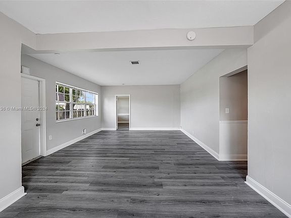 4th image of 3773 NE 17th Ave