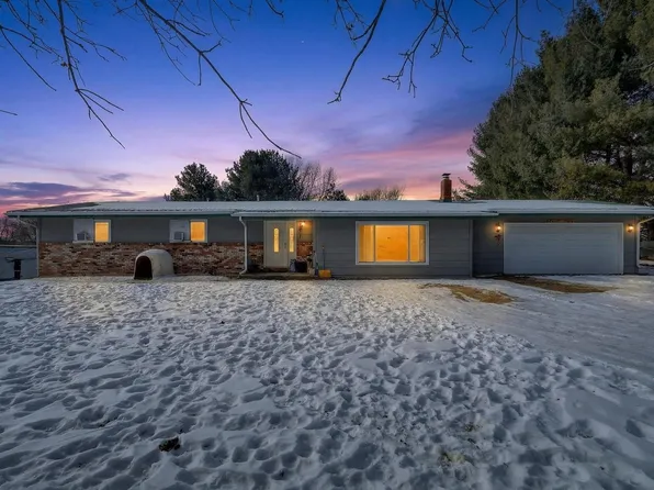 14858 Beaverton Rd, Poplar Grove, IL 61065