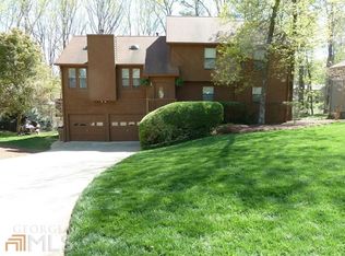 636 Sunshine Trce NW, Acworth, GA 30102