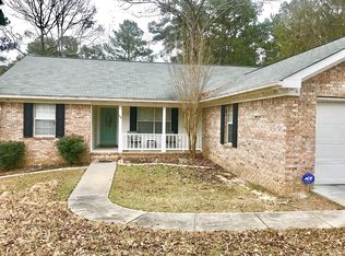 114 Plantation Blvd, Hattiesburg, MS 39402