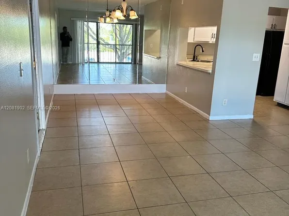 8215 Sun Spring Cir Unit 22, Orlando, FL 32825