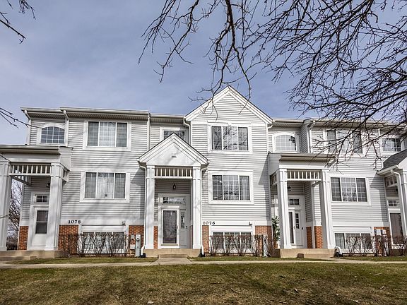 2nd image of 1076 Savoy Ct